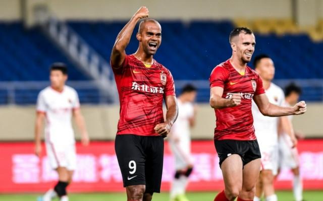 开云体育官网-中超下一步去哪找外援 英国名记:考虑下亚洲足球？